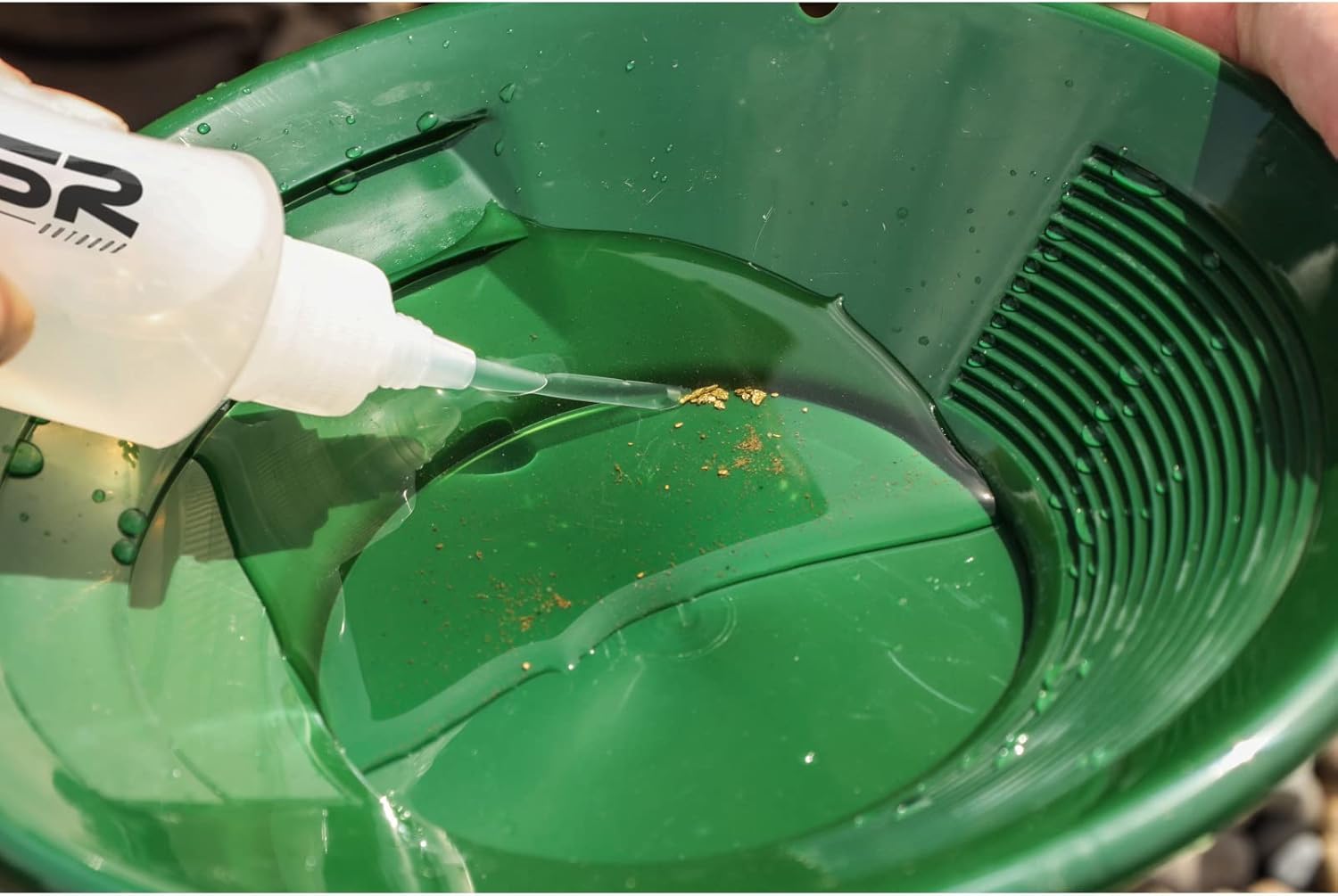 ASR Outdoor Gold Panning Kit with Paydirt Beginner Prospecting Equipment 6pc, Green