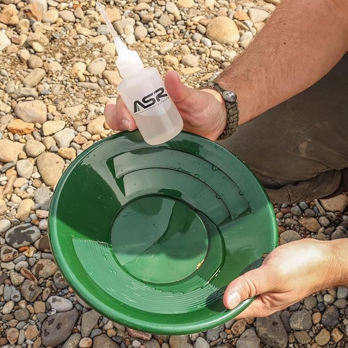 ASR Outdoor Gold Pan Gold Prospecting Beginners Kit, Collection Tools, 5 Piece Green
